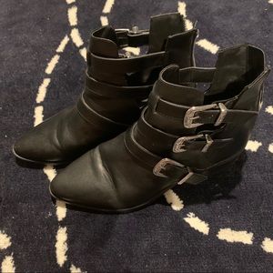 ❌SOLD❌ 3 buckle bootie boots